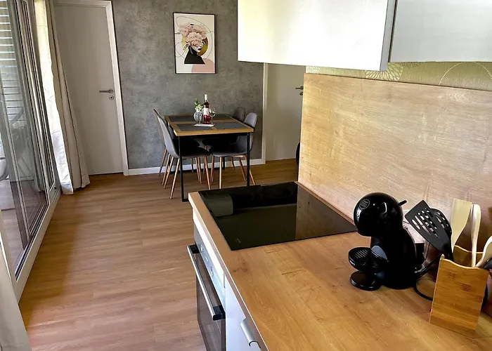 Premium Mobile Eden Веленье